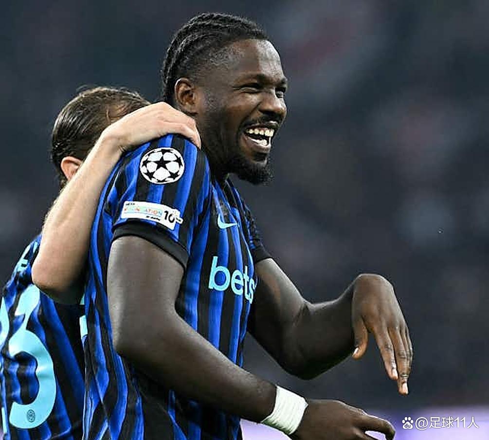 包含巴塞罗那迎法国杯关键赛，今晚止住颓势，质疑声仍在，年轻球员得到机会的词条