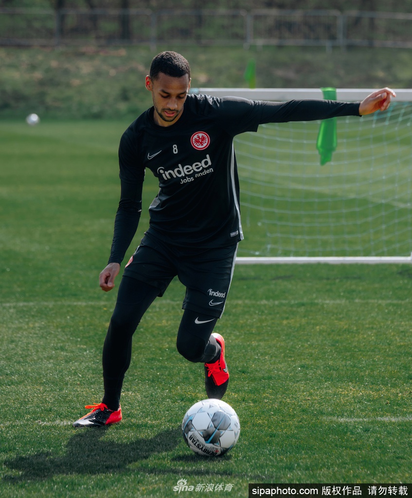 jiuyou-关于集结日体能课后；法兰克福手感冰凉备战德甲；更衣室稳定；高层口径保持一致的信息